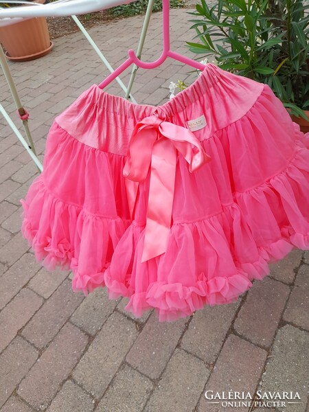 Dolly Szoknya   L  mérte, pink szinü, alig hordott eredetit