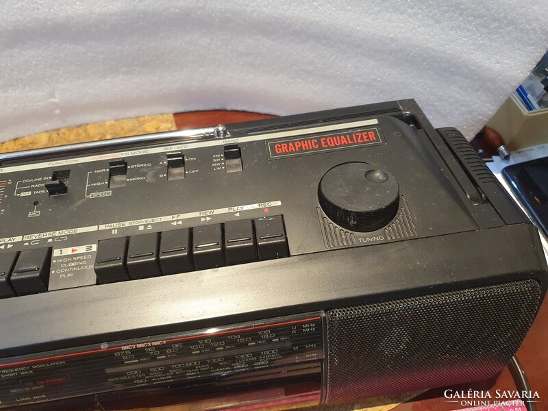 Retro Hitachi TRK-W350E rádiósmagnó kazetta boombox sétálómagnó hi-fi 21