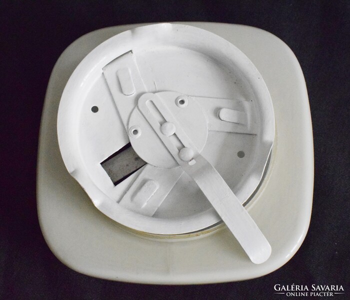 Fali , mennyezeti lámpa , art-deco üveg búra , fém lámpatest , 20 x 20 x 9 cm