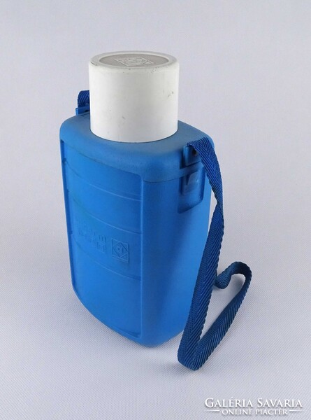 1W271 Isotherm 1000 szigetelt termosz kulacs, 1 liter, Made in Italy