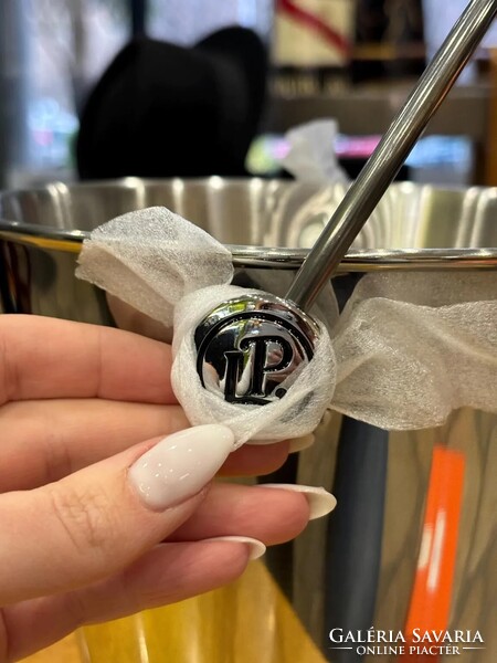 Laurent-Perrier pezsgőhűtő ajándékszett 6 kristálypohárral – bőrdíszítéses nemesacél veder, exkluzív