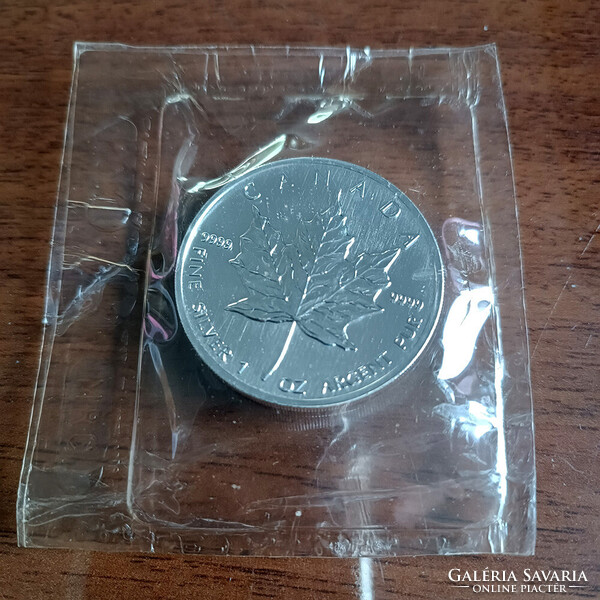 Kanada 5 Dollár 1999 1 UNCIA színezüst Maple Leaf RCM fóliában