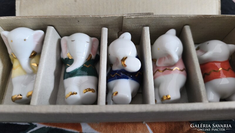 Japán evőpálcika tartó porcelán kiselefántok