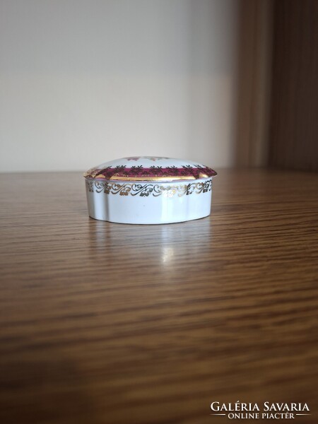 PM (német) porcelán virágmintás bonbonier. Hibátlan. Jelzett