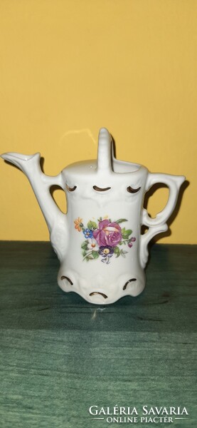 Mini porcelán kanna