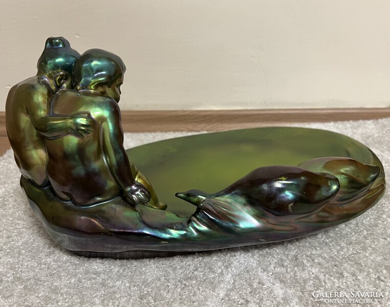 Zsolnay Nikelszky Géza  Szecessziós Tál