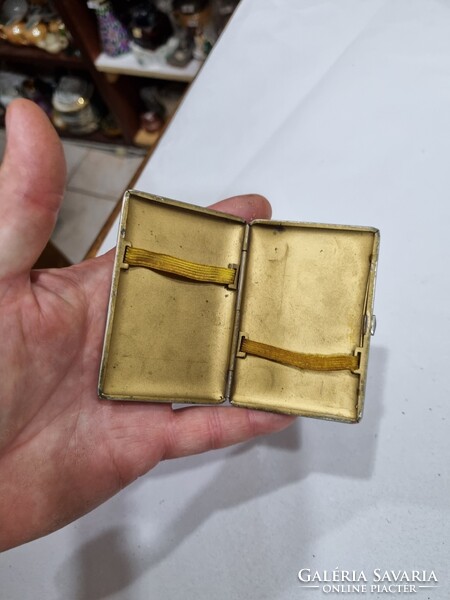 Régi cigaretta tárca