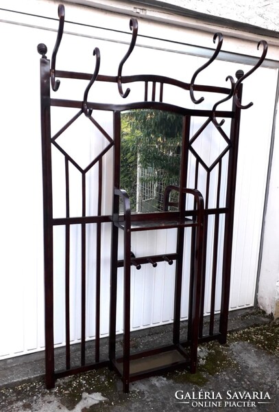 J. Hoffmann / Jacob és Josef Kohn fogas. ("Thonet")