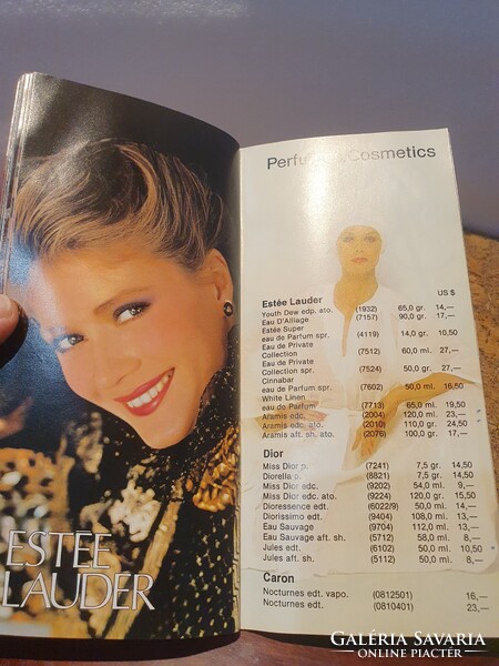 Retro malév dollárboltos árjegyzék prospektus St. Moritz Chivas Givenchy szocreál
