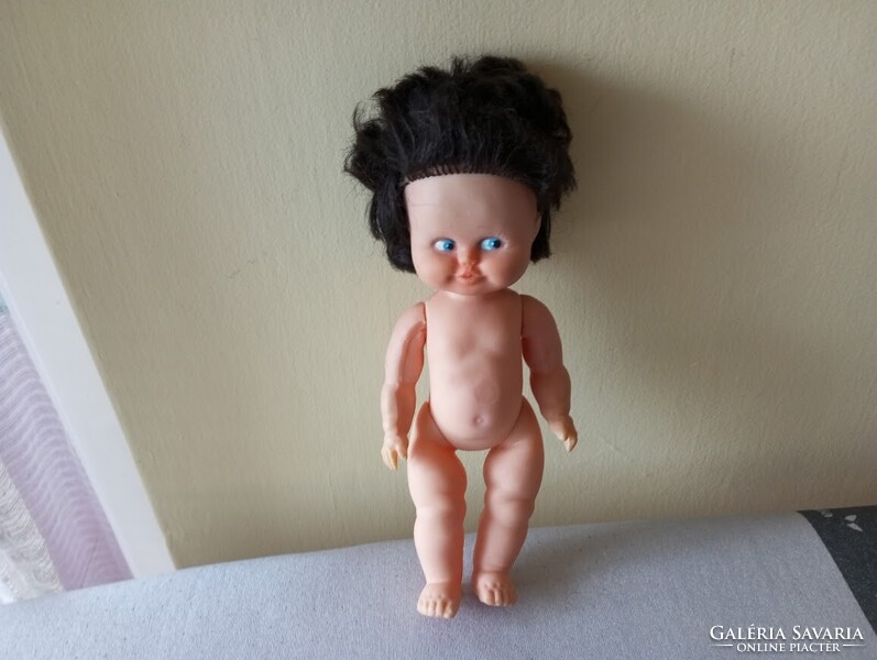 Gumitestű játék hajasbaba eladó! Retro, NDK-s
