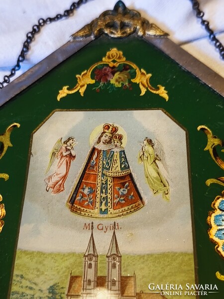 Antik Máriagyűdi kegykép, fém díszes keretben.  31.