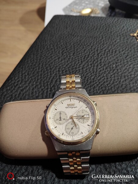 Seiko Quartz 7A38-7280
