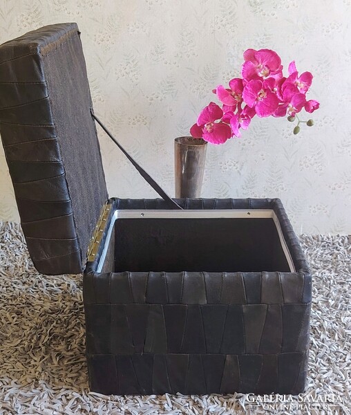 Patchwork Bőr tárolós design Sved puff ALKUDHATÓ