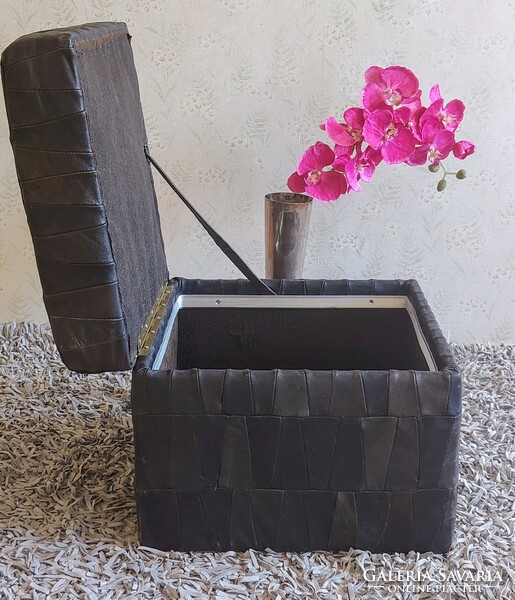 Patchwork Bőr tárolós design Sved puff ALKUDHATÓ