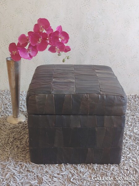 Patchwork Bőr tárolós design Sved puff ALKUDHATÓ