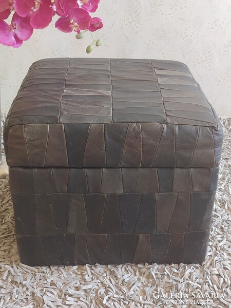 Patchwork Bőr tárolós design Sved puff ALKUDHATÓ