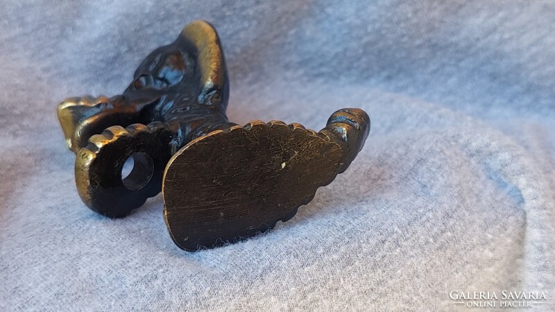 Ritka Walter Bosse bronz kutya