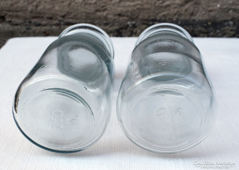 Régi gyógyszeres üveg pár 13,5 x 6,5 cm x 2db. 250ml