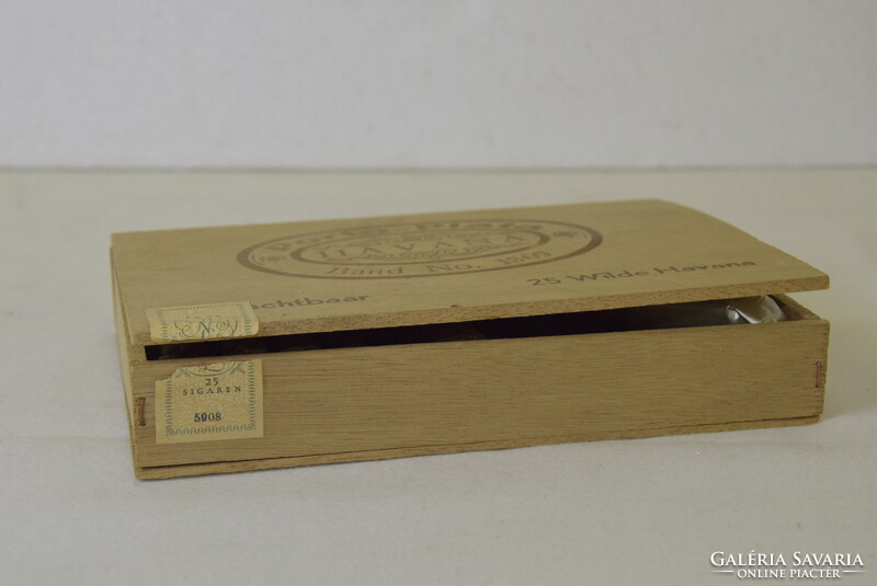 Havana dohányos doboz és cigaretták A334