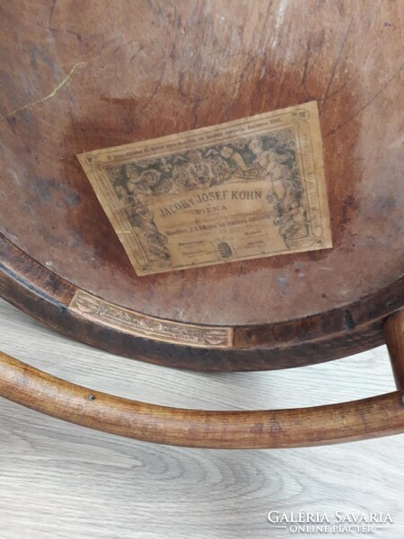 Felújított Thonet karos szék, Jacob & Josef Kohn műhelyéből, 1890- venes évekből!