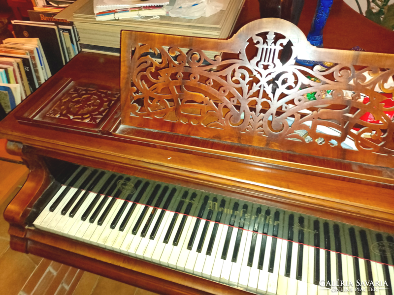 Bécsi NEMETSCHKE zongora 1873