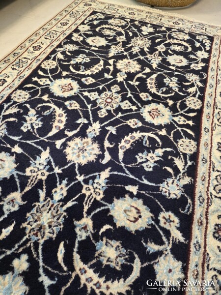 Selyemkontúros iráni nain 120x200 kézi gyapjú perzsa szőnyeg FZ65