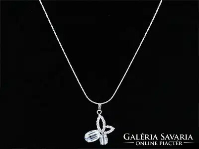 JELZETT, 18 KT.-S FEHÉR ARANNYAL GALVANIZÁLT SWAROVSKI KRISTÁLY MEDÁLOS RÓDIUMOS NYAKLÁNC