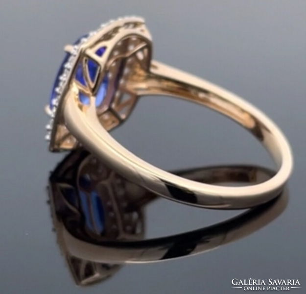 2.48ct Tanzanit 0.50 ct Brillekkel gyönyörű arany gyűrű.ÚJ.Igazolással