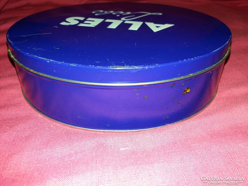 Óriási méretű német NIVEA FÉM LEMEZ KÖRDOBOZ 23 x7 cm A KÉPEK SZERINT