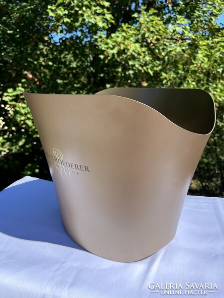 Louis Roederer Champagne – Bronzarany színű fém jégkád