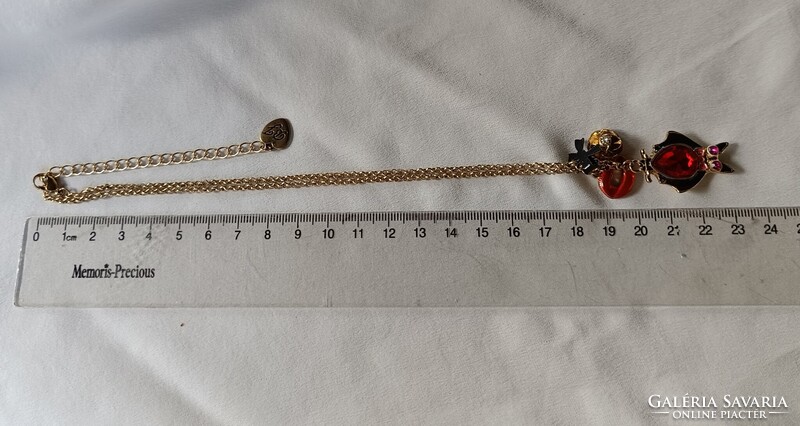 Betsey Johnson (fejjel lefelé) denevér nyaklánc, száj és rózsa függővel