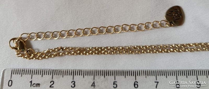 Betsey Johnson (fejjel lefelé) denevér nyaklánc, száj és rózsa függővel