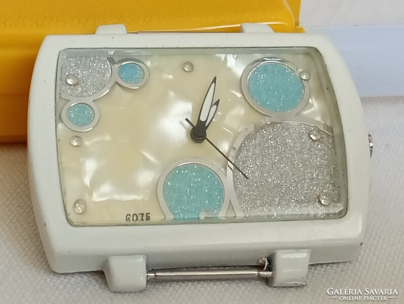 Óra karóra 003 -  quartz kvarc - dizajner számlapja gyöngyházfényű retro