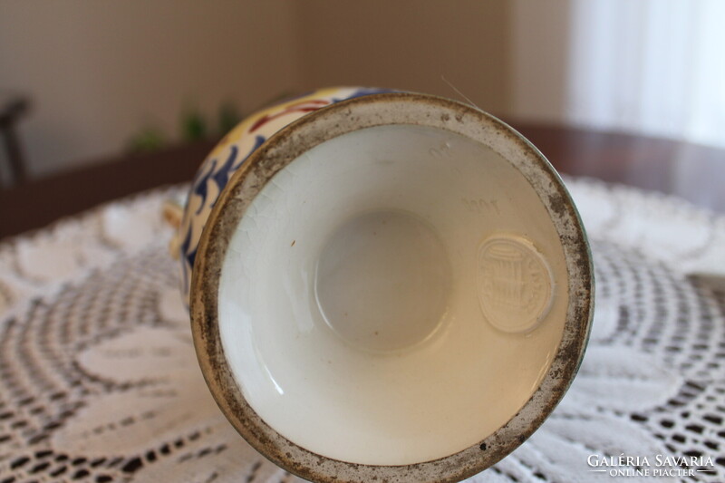 Zsolnay körbélyegzős Nikelszky Géza kiöntő