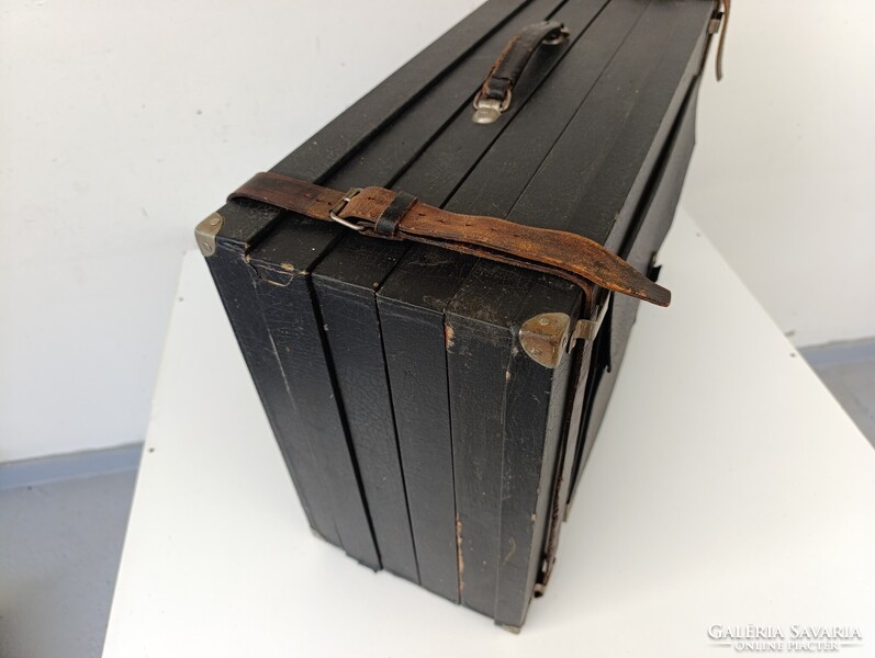 Antik bőrönd jelmez film színház kellék különleges méretű szemüveg karóra óra ügynök tálcás koffer