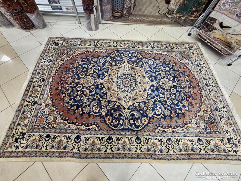 Különleges egyedi színvilágú selyemkontúros iráni nain 200x295 kézi  gyapjú perzsa szőnyeg FZ70