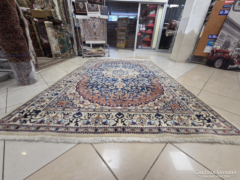 Különleges egyedi színvilágú selyemkontúros iráni nain 200x295 kézi  gyapjú perzsa szőnyeg FZ70