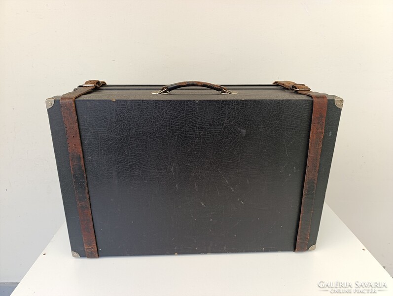 Antik bőrönd jelmez film színház kellék különleges méretű szemüveg karóra óra ügynök tálcás koffer