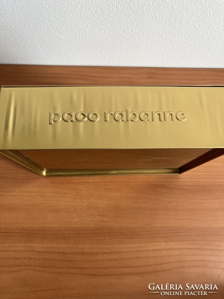 Paco Rabanne arany színű fém doboz