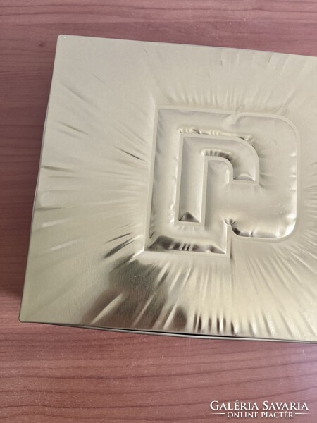 Paco Rabanne arany színű fém doboz