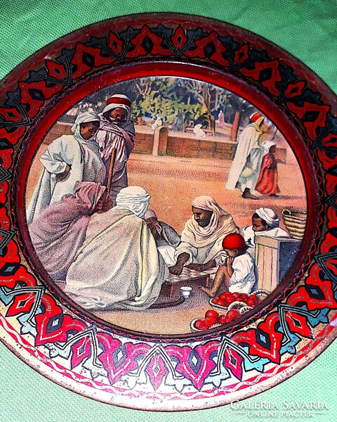 Nagyon szép keleti réz lemez falitálak 2db festett utcai sakk jelenettel EGYBEN 22cm a képek szerint