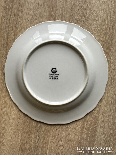 Guoguang kínai porcelán tányér