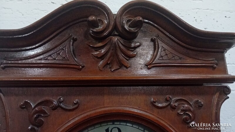 Bécsi barokk könyvtár óra