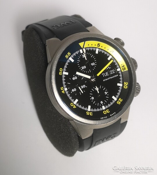 IWC Schaffhausen - Aquatimer Chronograph "Split Yellow" - Doboz, papírok, Tiktakwatch garancia