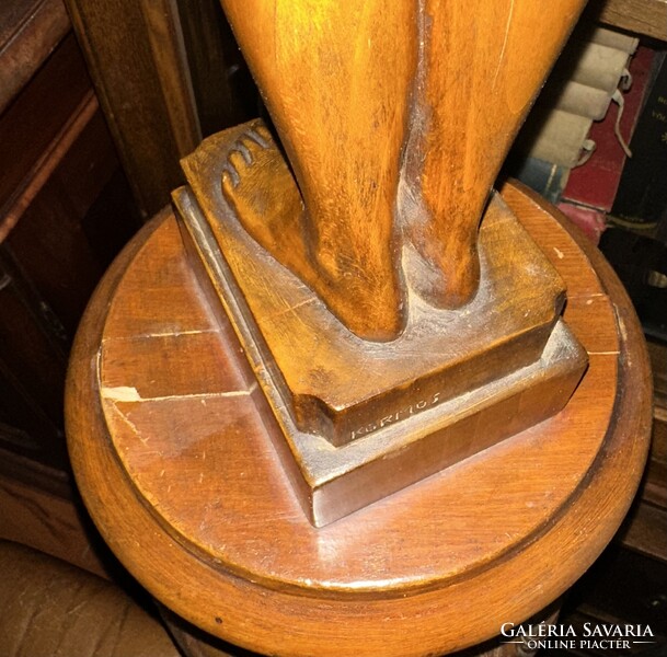 Női akt barokk posztamens