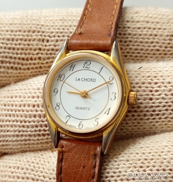 Retro Vintage Lé Chord Bőrszíjas Női Karóra Quartz Aranyozott