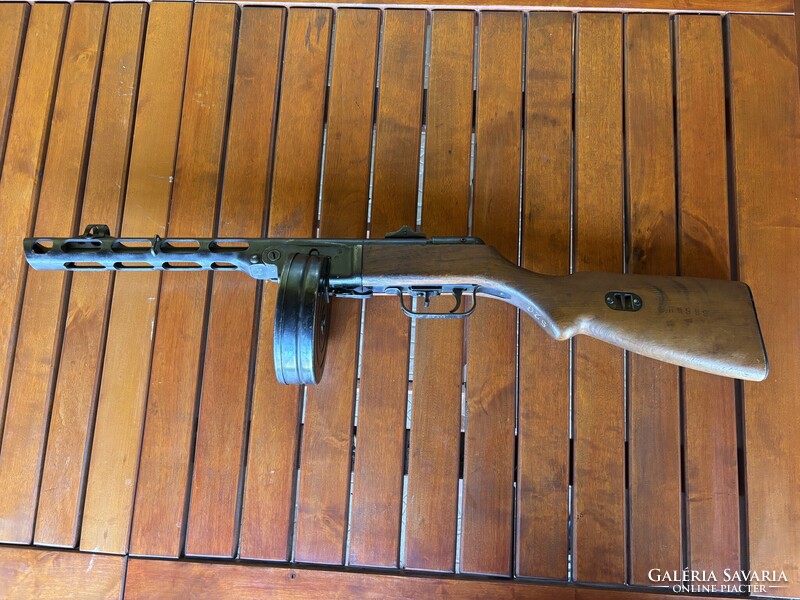 PPS-41 hatástalanított géppisztoly