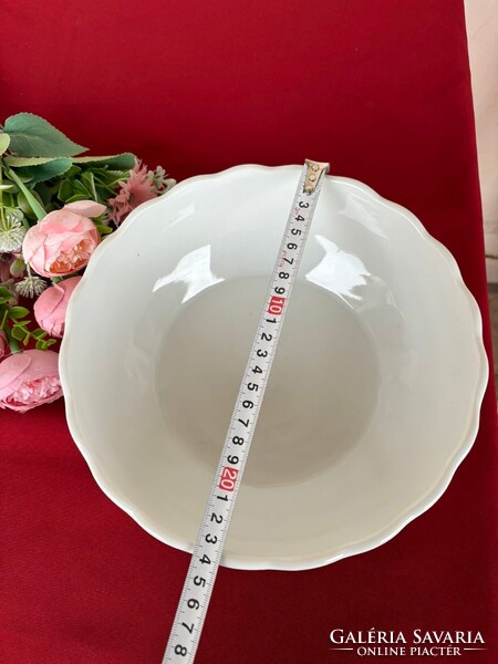 Gyönyörű csavart fehér Cseh  porcelán pogácsástál tál pörköltes levesestál nosztalgia
