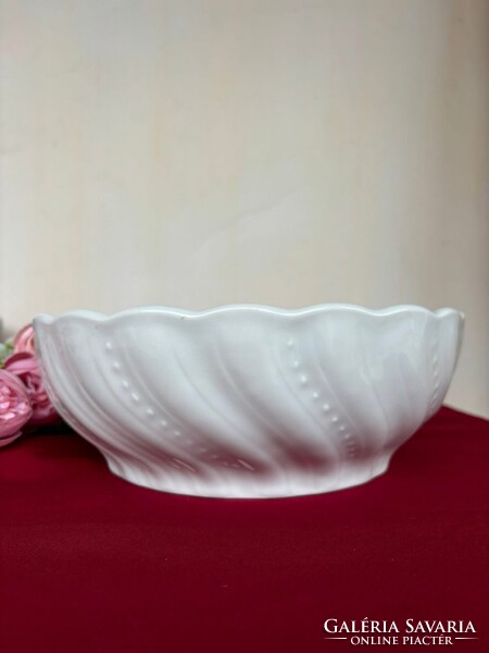 Gyönyörű csavart fehér Cseh  porcelán pogácsástál tál pörköltes levesestál nosztalgia