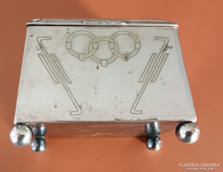 Sandrik-Szandrik szecessziós cukortartó nikkelezüstből, 1900-1910 körül